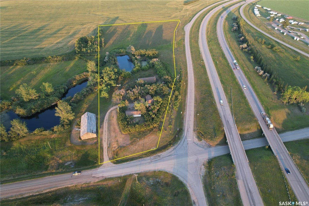 Acreage & Commercial Land On Hwy 11 Crossing, Lumsden Rm No. 189