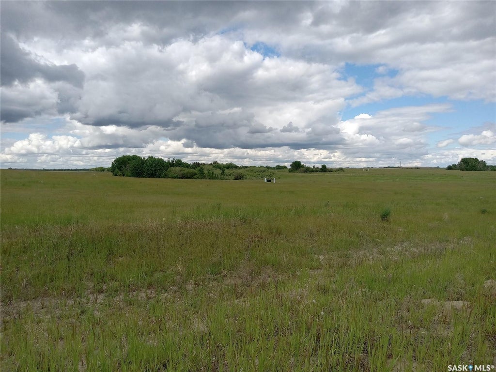 Skomar Road Land, Grant Rm No. 372