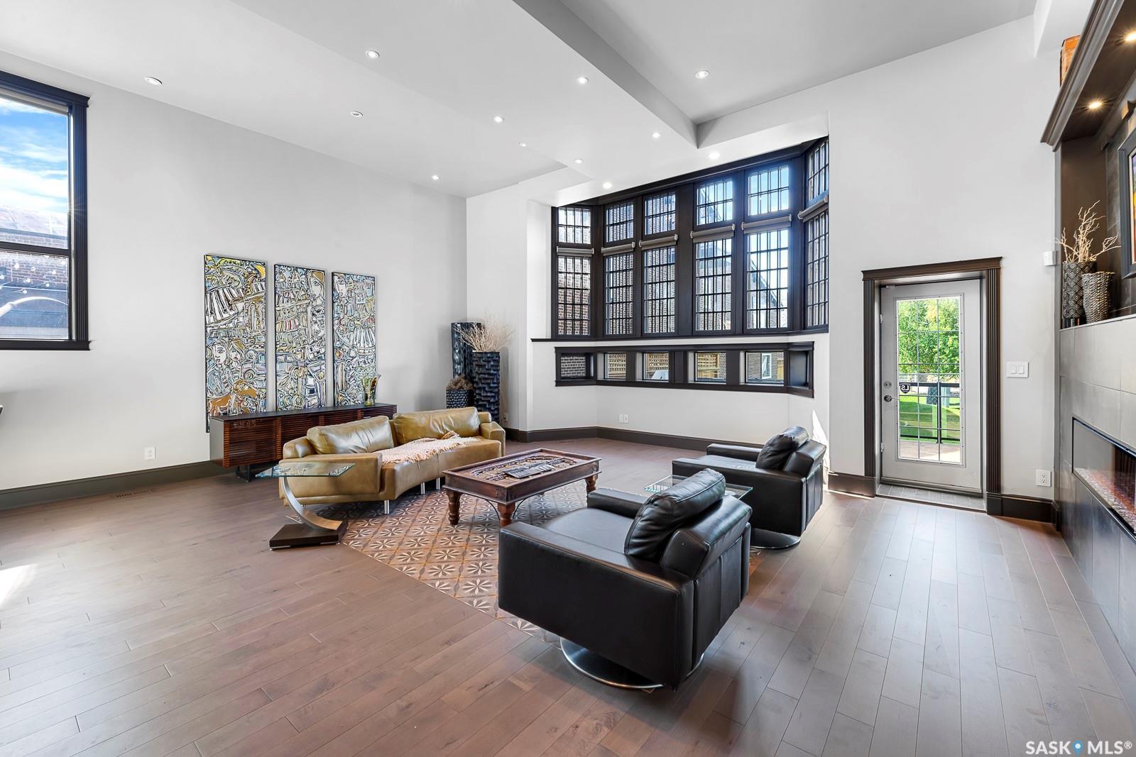 Photo of Listing #SK000058