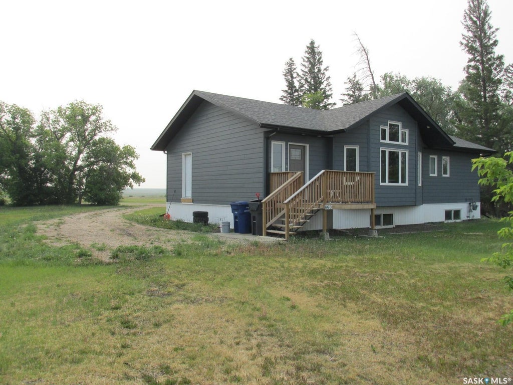 660 Park Road, Zenon Park