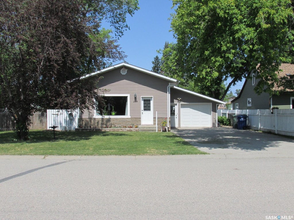 109 7th Avenue E, Nipawin