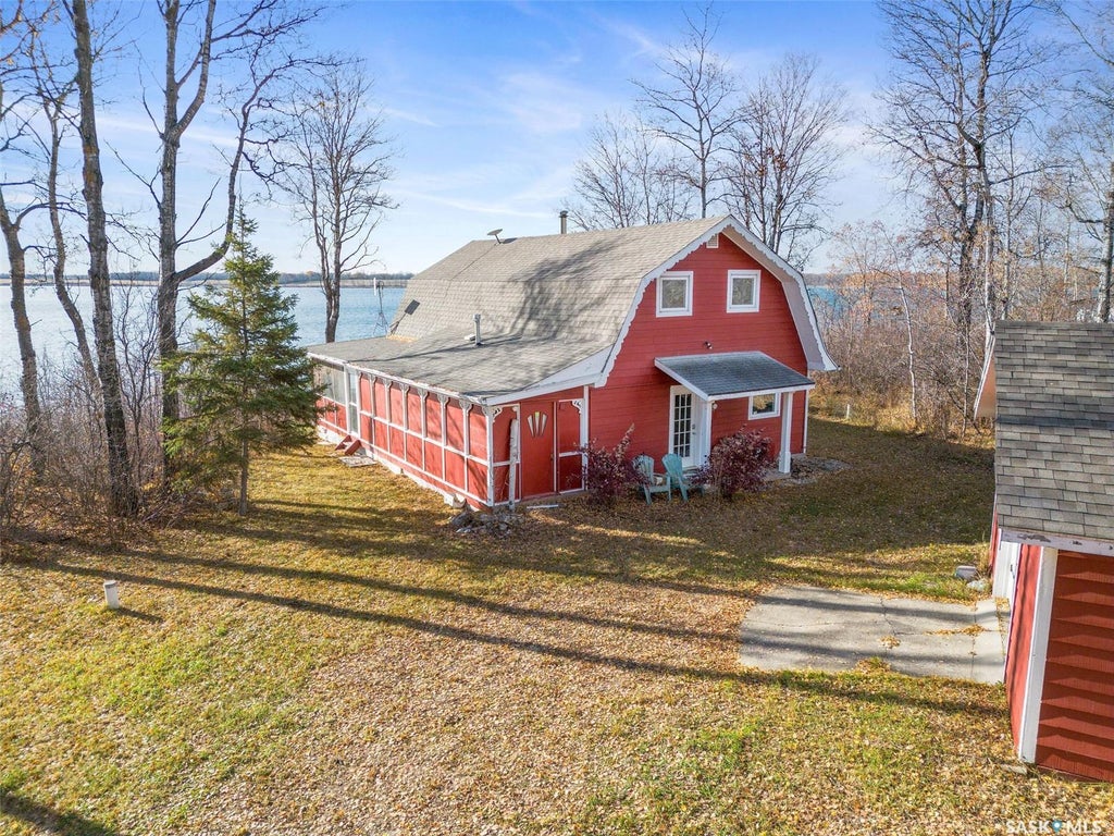 17 A Round Lake, Shellbrook Rm No. 493