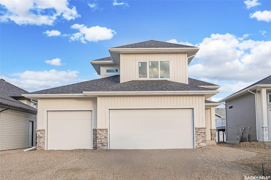 608 Ballesteros Cres, Warman