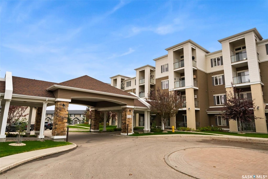 #105 W - 1300 Stockton Street N, Regina