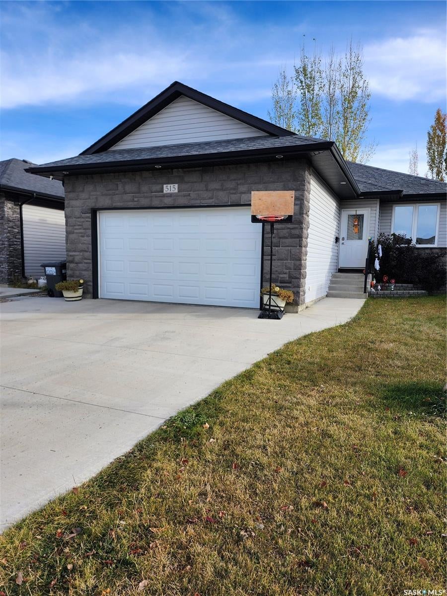 515 Dickson Lane, Saskatoon