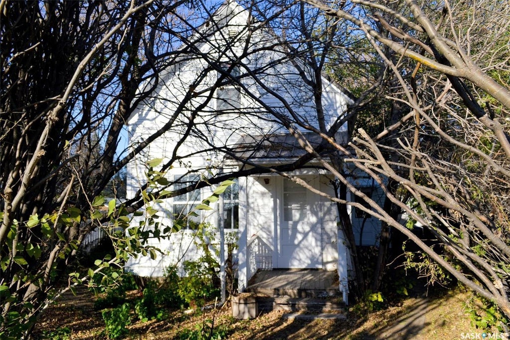 337 1st Avenue, Bradwell