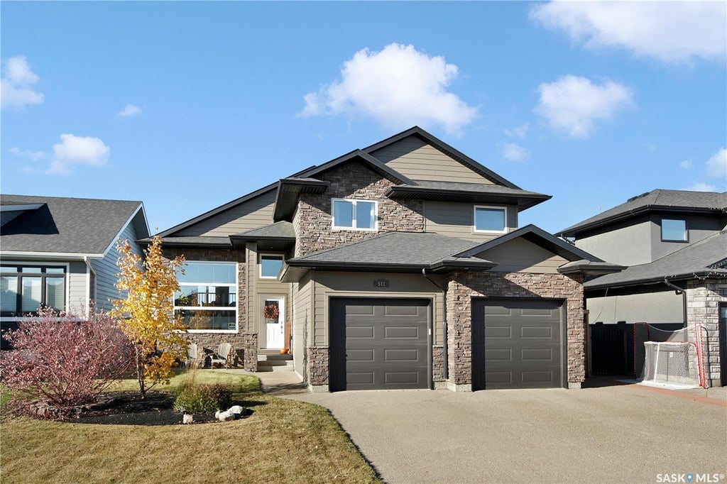 511 Couples Court, Warman