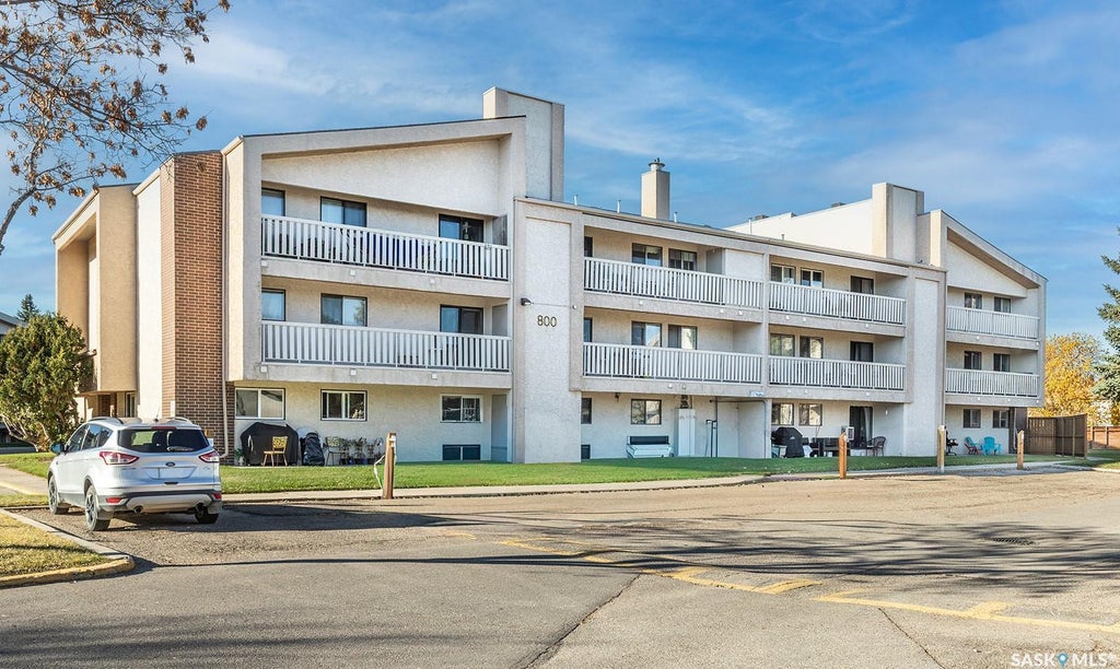 #817 - 310 Stillwater Drive, Saskatoon