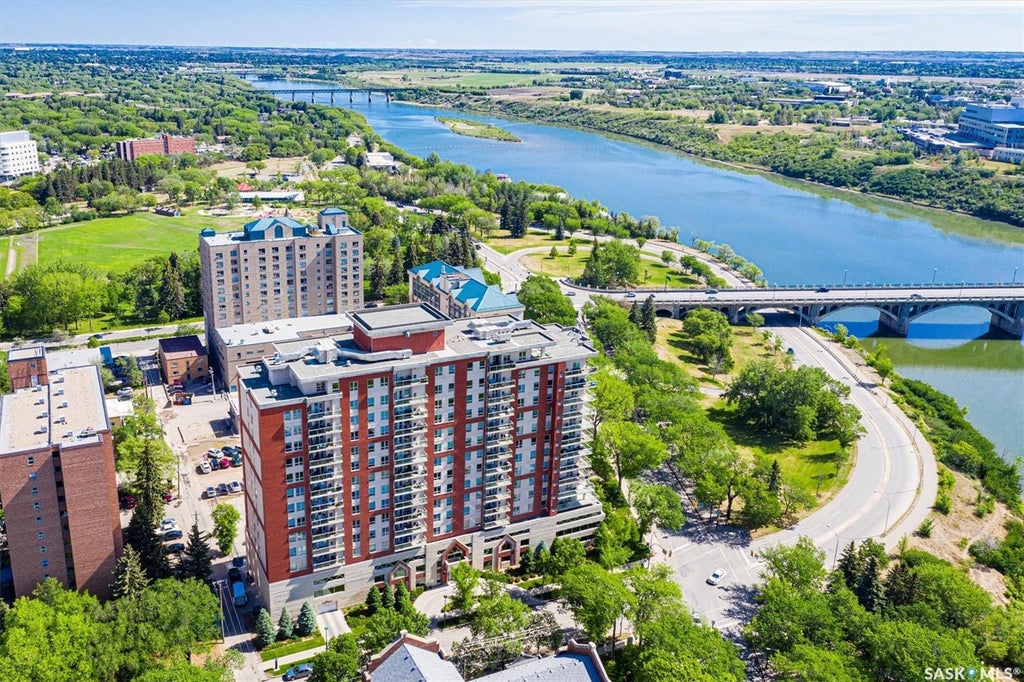 #702 - 902 Spadina Cres W, Saskatoon