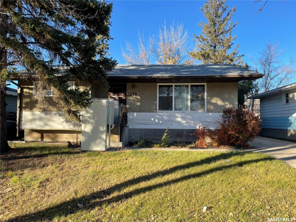 2910 Avonhurst Drive, Regina