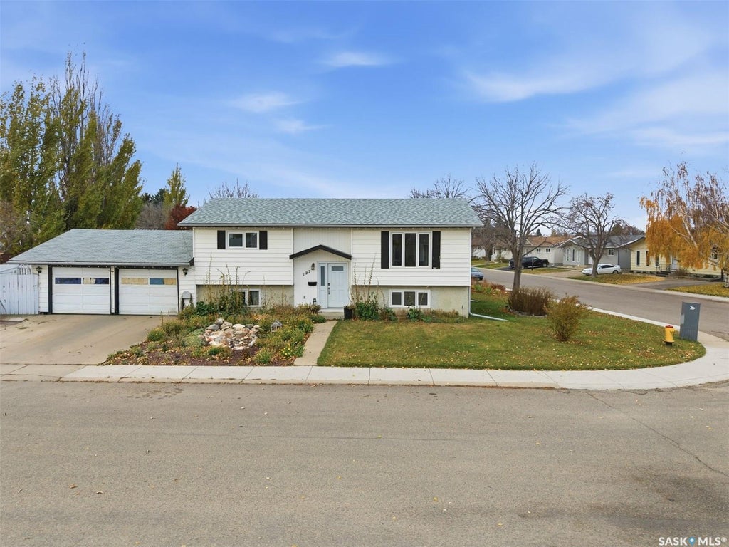 127 Nesbitt Cres, Saskatoon