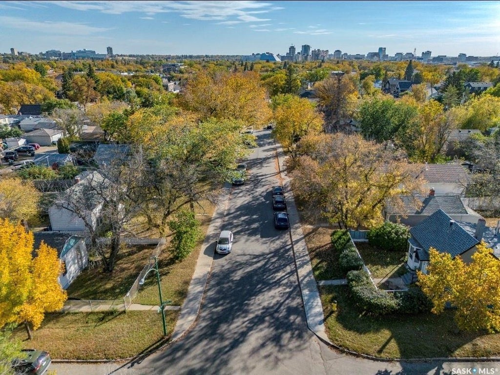 1423 6th Avenue N, Saskatoon