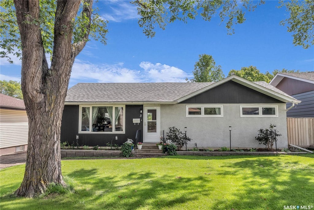 3 Kusch Cres, Saskatoon
