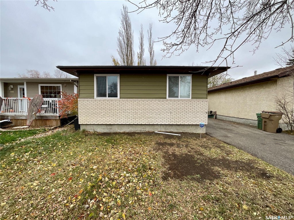 7119 Blakeney Drive, Regina