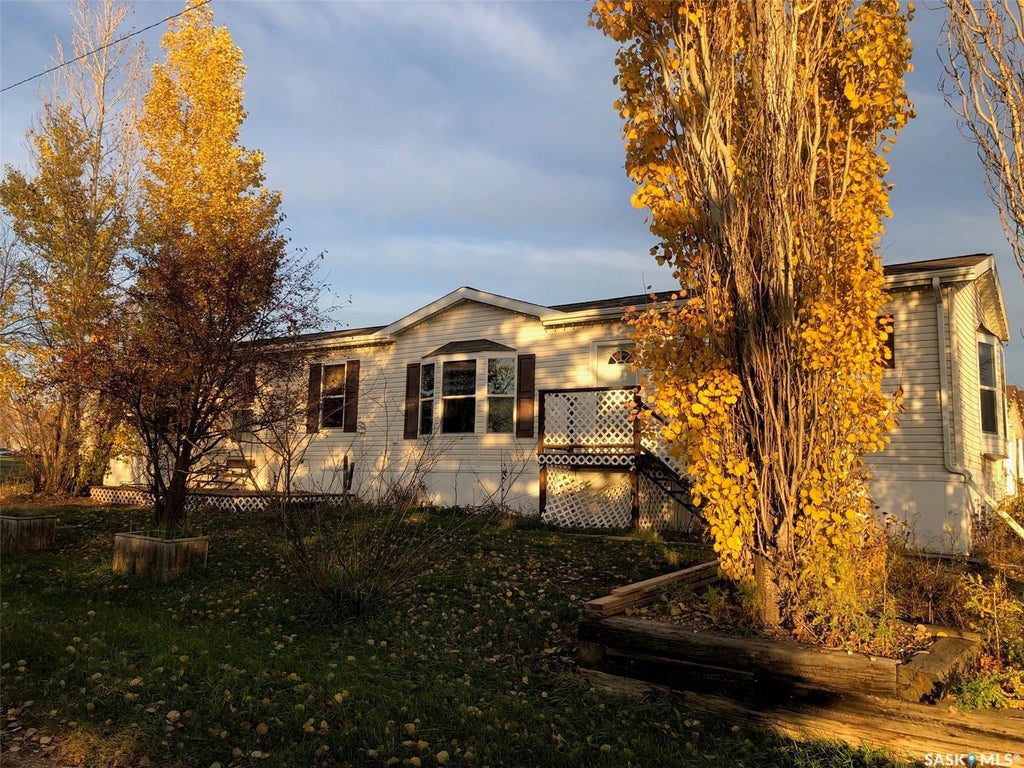 518 Railway Avenue Se, Preeceville