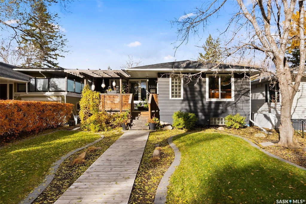3304 Hill Avenue, Regina