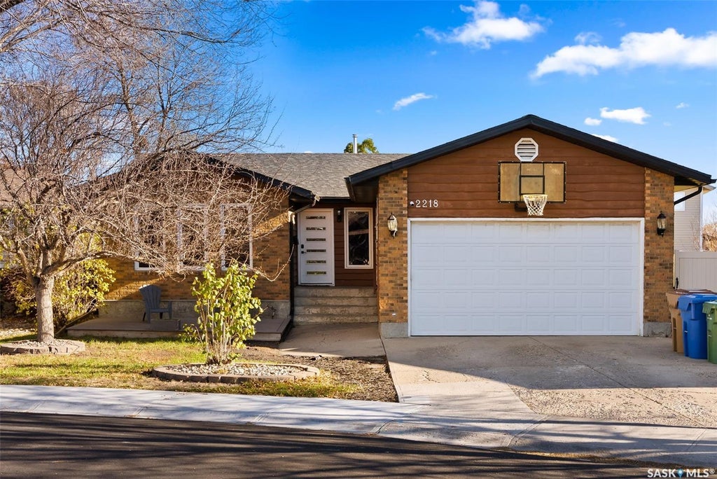 2218 Baldwin Bay, Regina