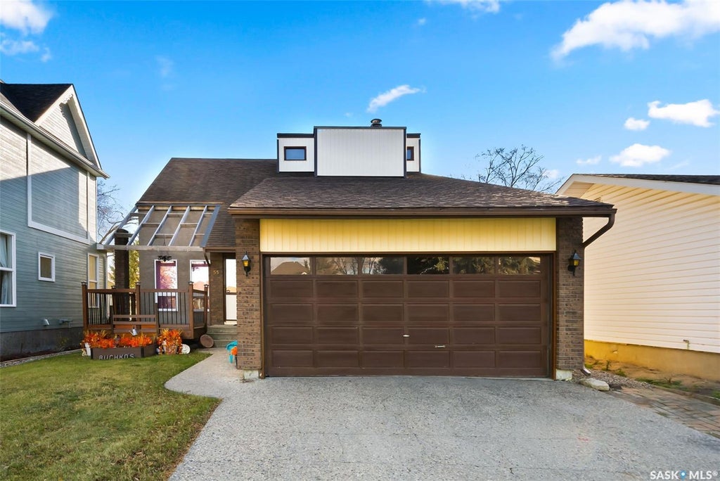 55 Duncan Cres, Regina