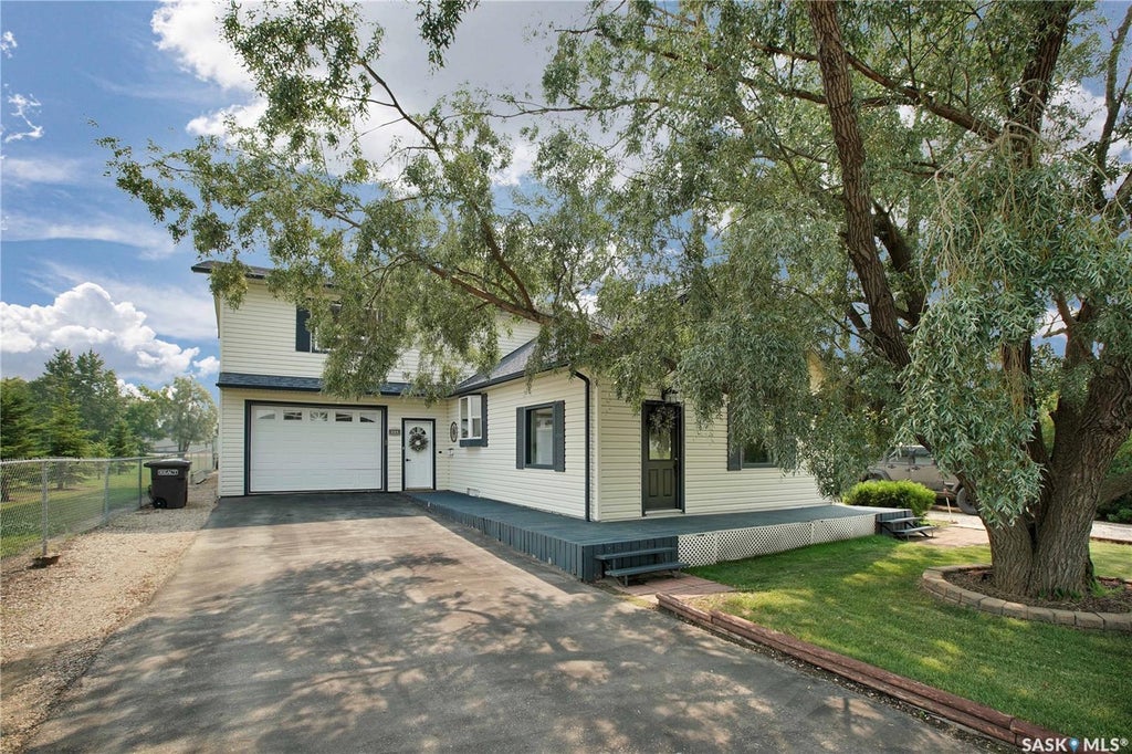 111 4th Street N, Wakaw