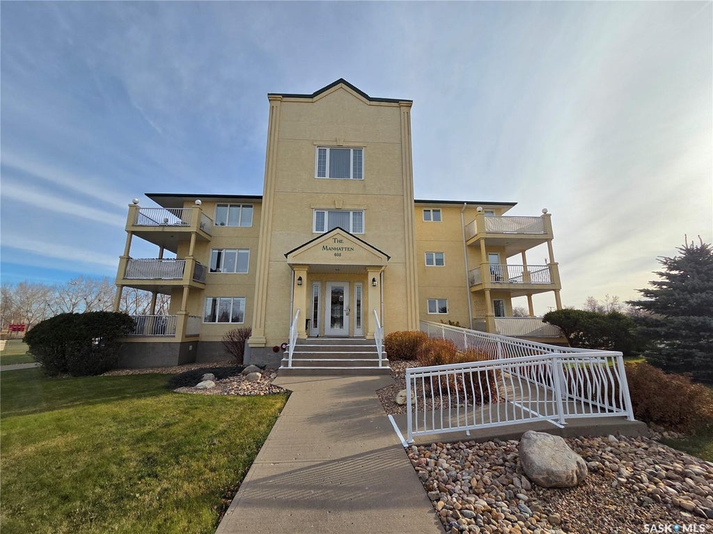 106 - 605 3rd Avenue Ne, Moose Jaw