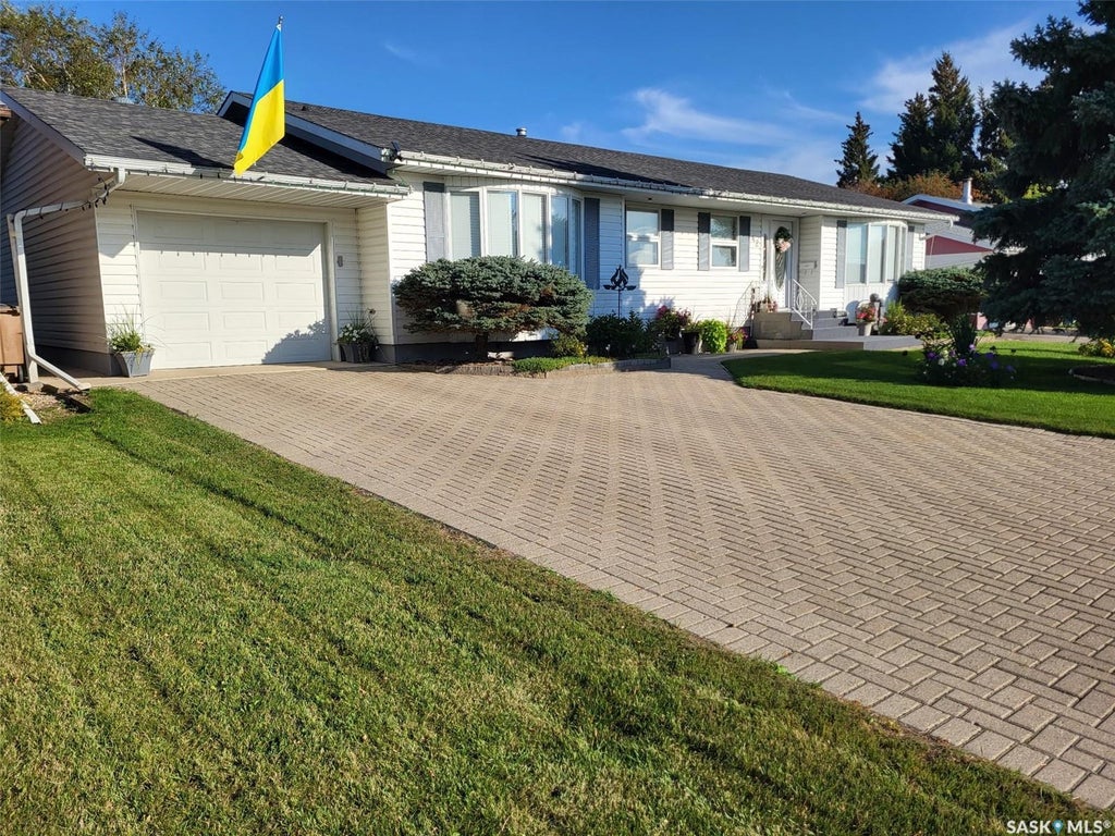 42 7th Street Ne, Wadena