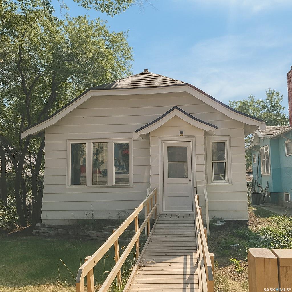 101 28th Street W, Saskatoon