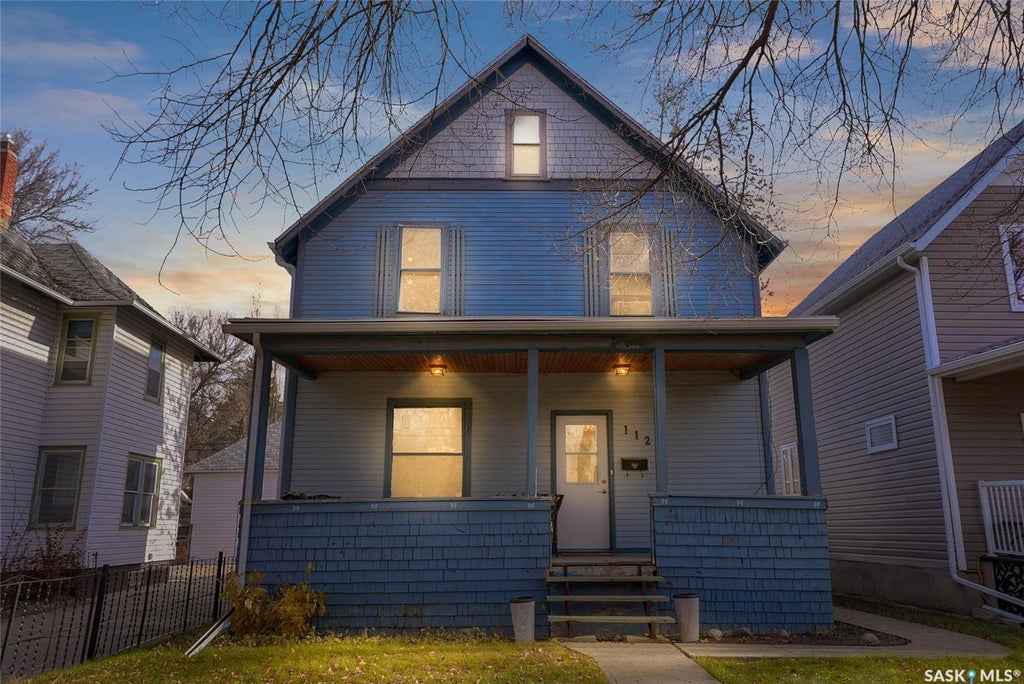 1127 2nd Avenue Nw, Moose Jaw