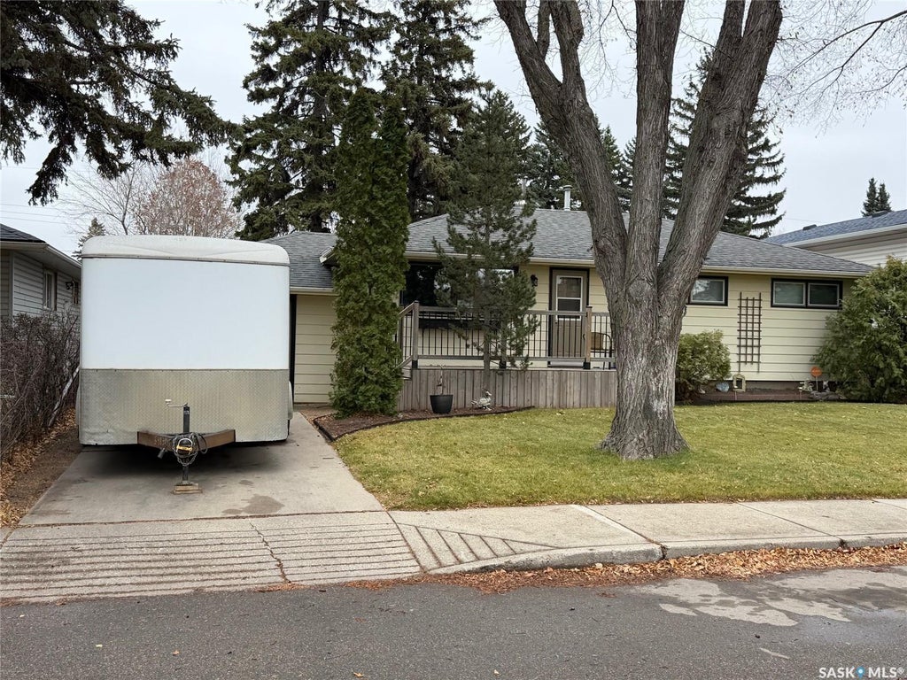 3 Norman Cres, Saskatoon