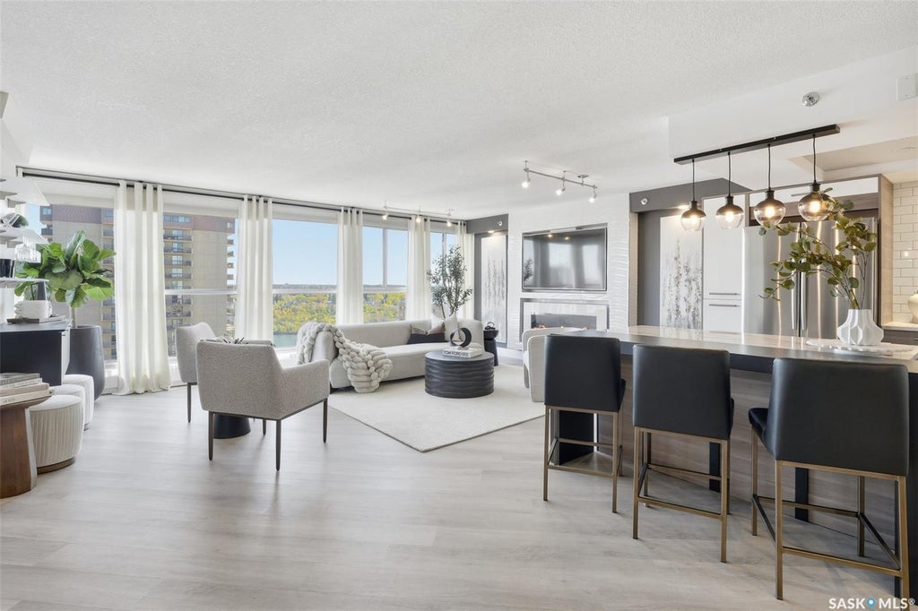 ##2202 - 315 5th Avenue N, Saskatoon