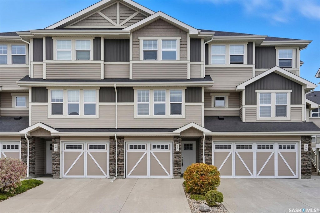 560 Pringle Cres, Saskatoon