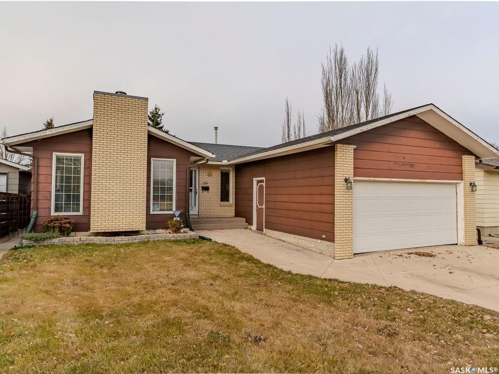 139 Smith Road, Saskatoon