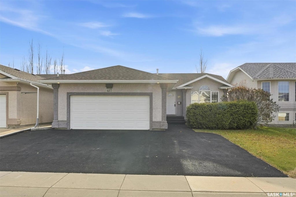 417 Crystal Cres, Warman