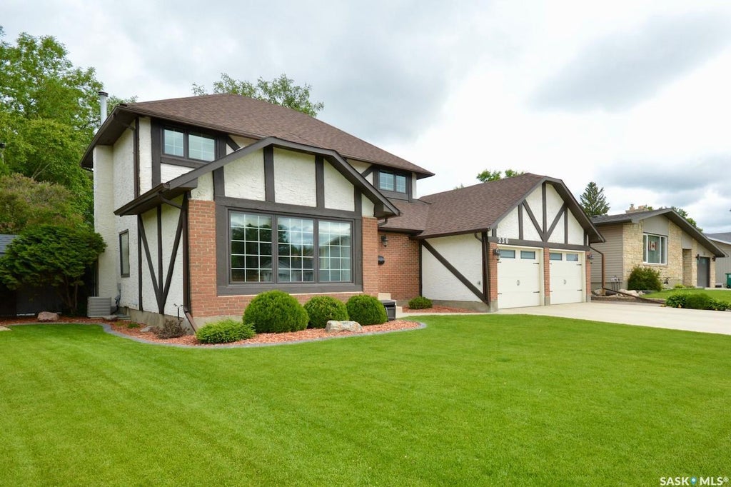 230 Dore Cres, Saskatoon