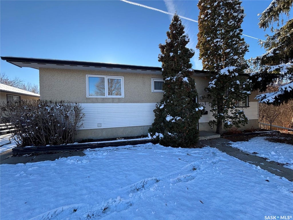 3213 33rd Street W, Saskatoon