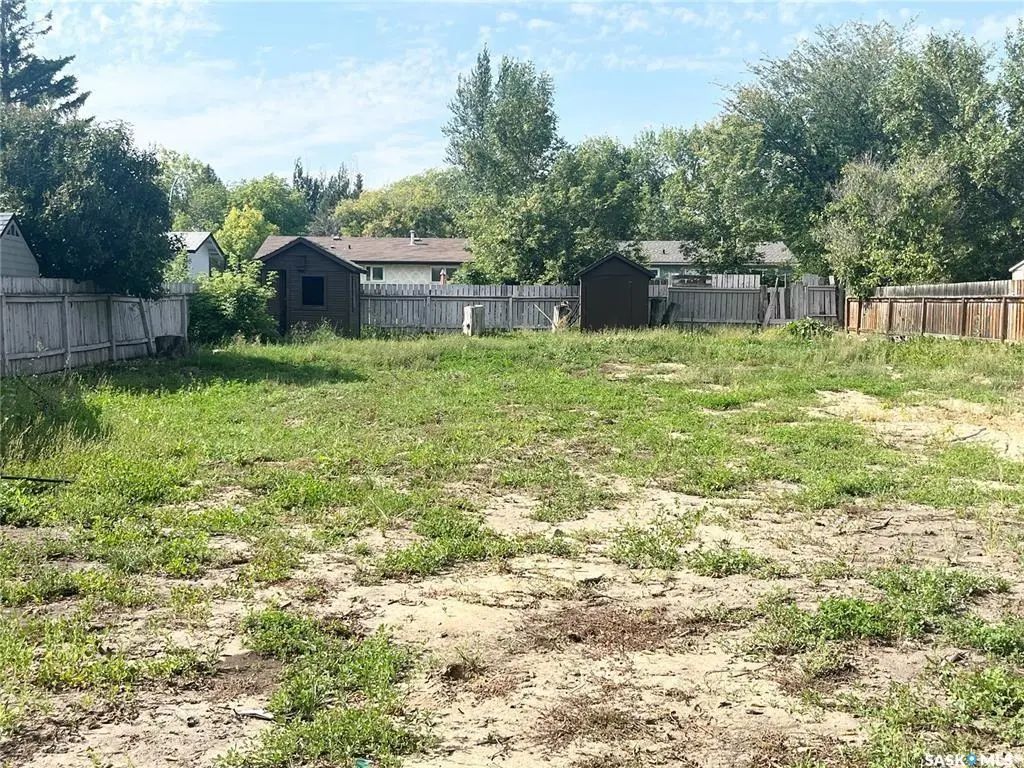 2121 95th Street, North Battleford