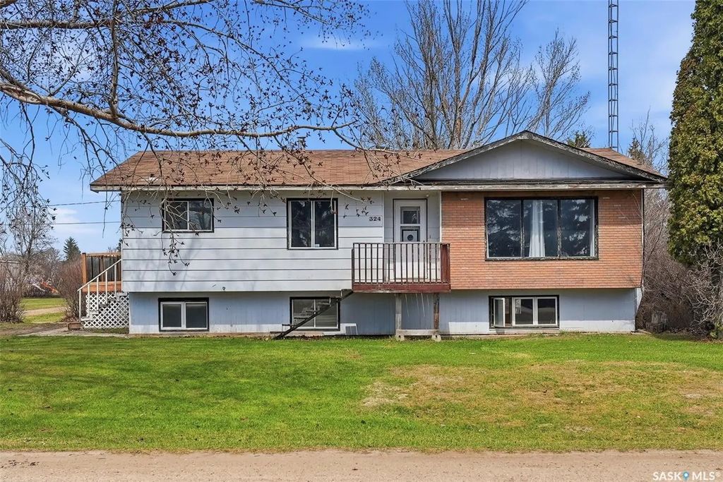 324 Norreys Street, Drake