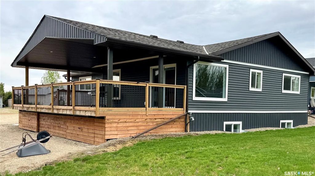 205 Ruby Drive, Coteau Rm No. 255