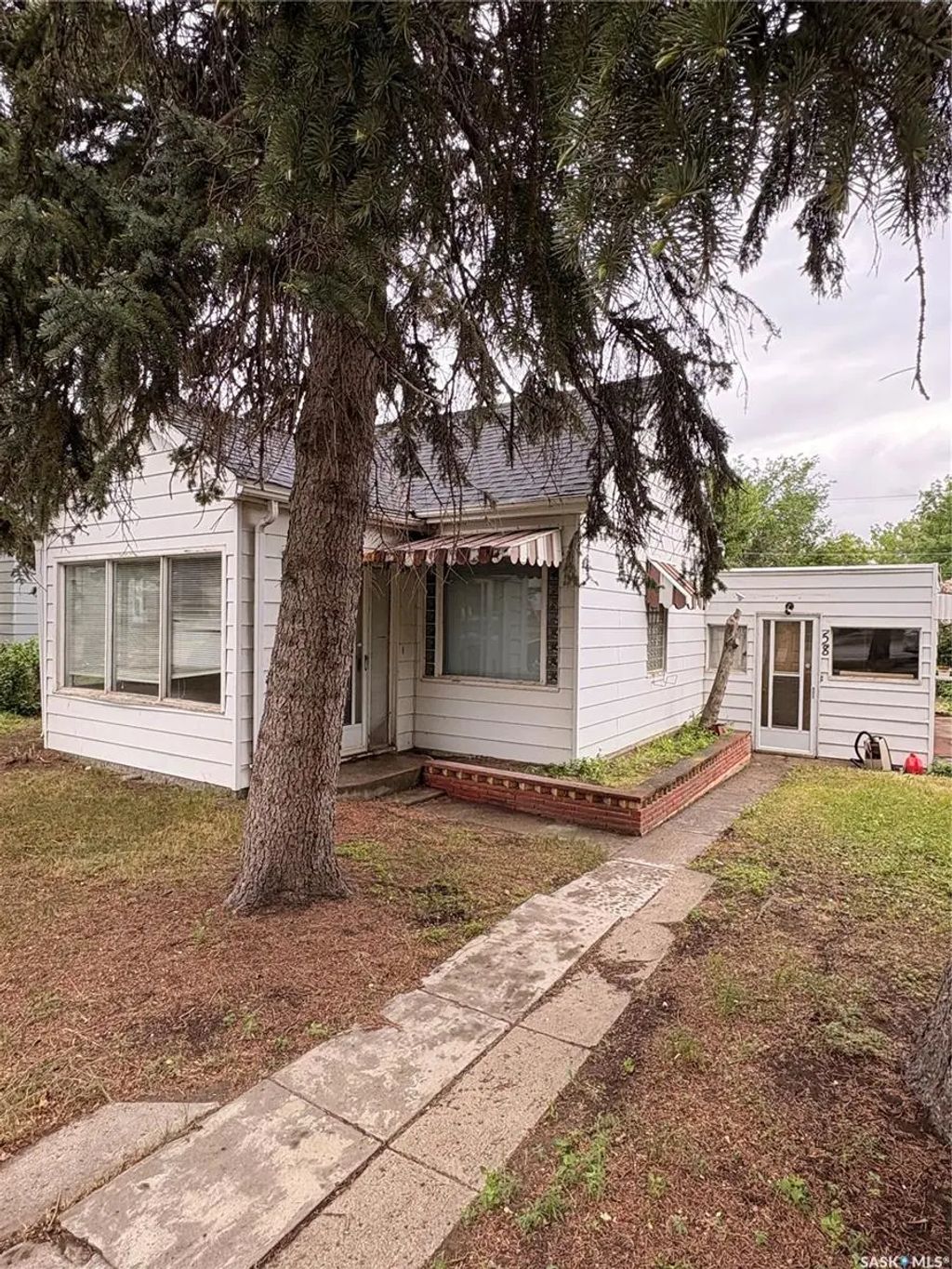 58 Lillooet Street W, Moose Jaw