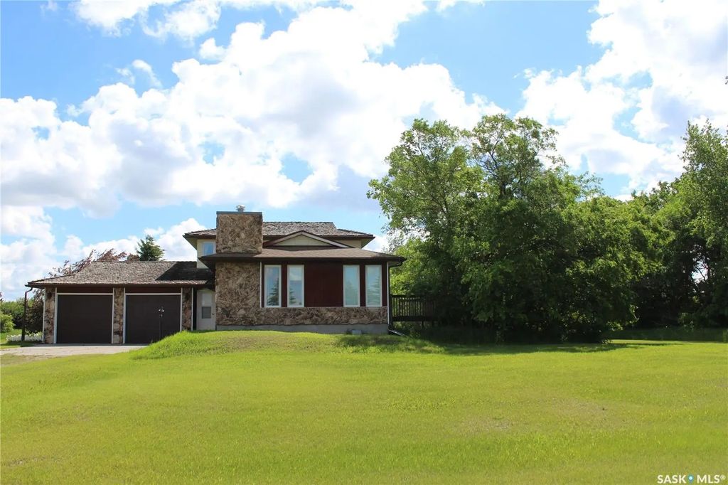 Sander Acreage, Buffalo Rm No. 409