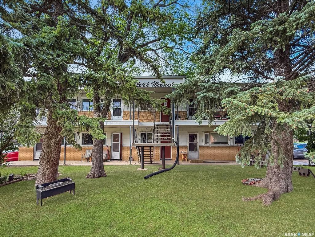 211 2nd Avenue Ne, Swift Current