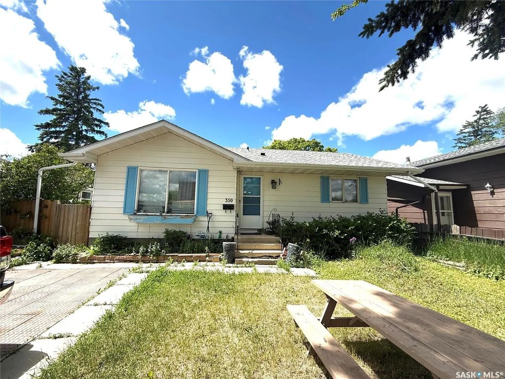 350 Rose Street, Regina