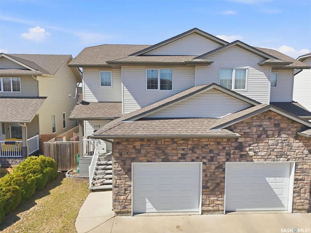 119 Meadowlark Park, Warman