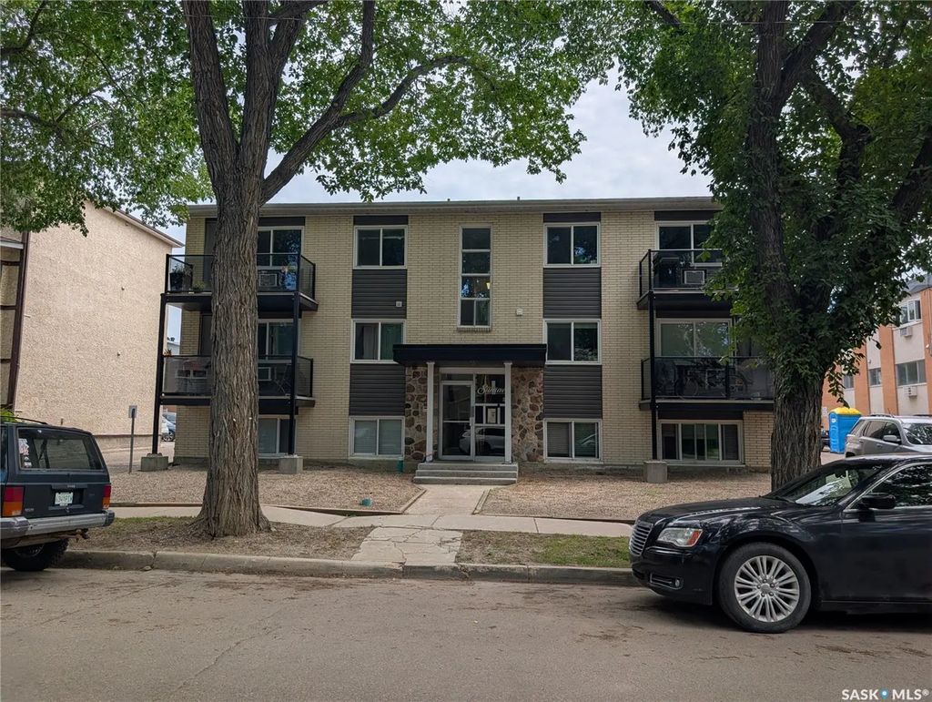 #10 - 2157 Rae Street, Regina