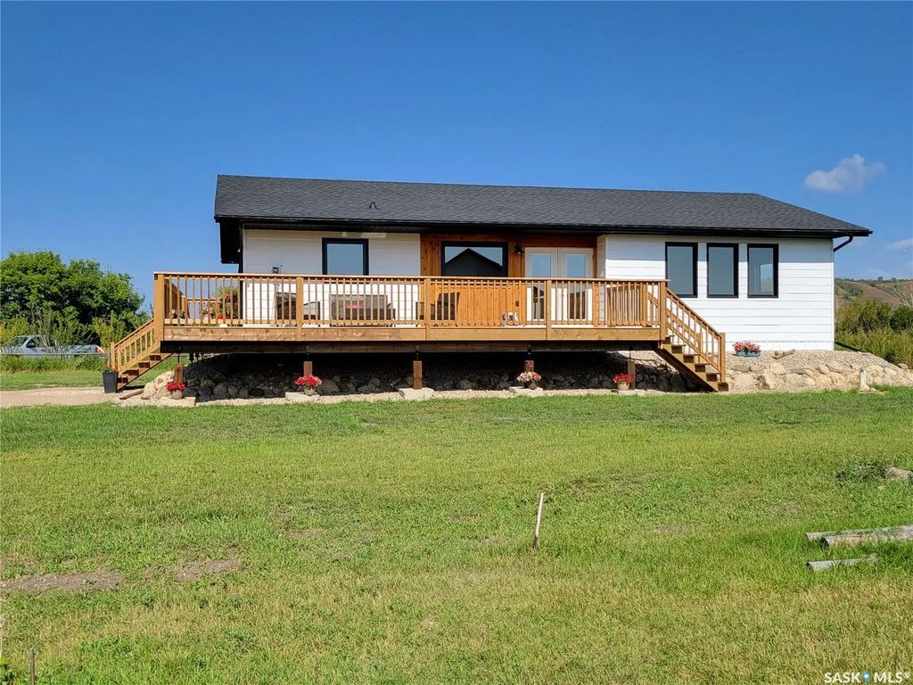 54b Marshall Cres, Katepwa Beach