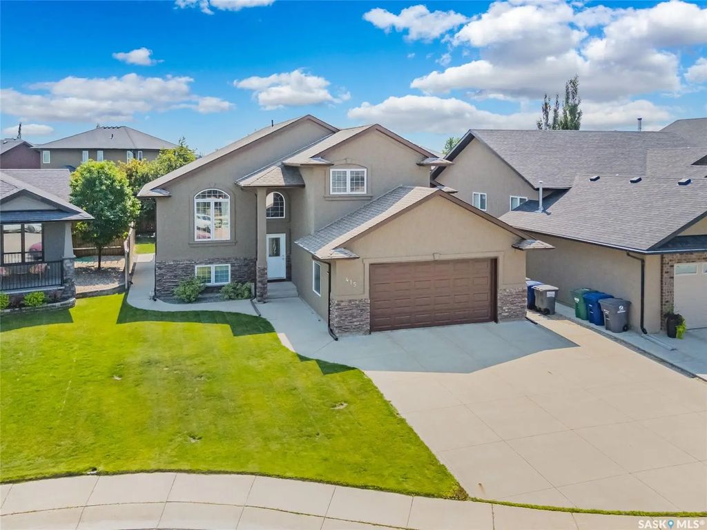 415 Paton Place, Saskatoon