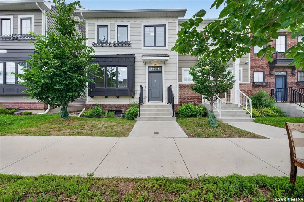 3281 Chuka Boulevard, Regina