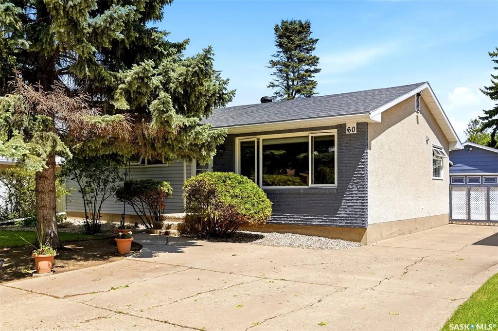 60 Krivel Cres, Regina