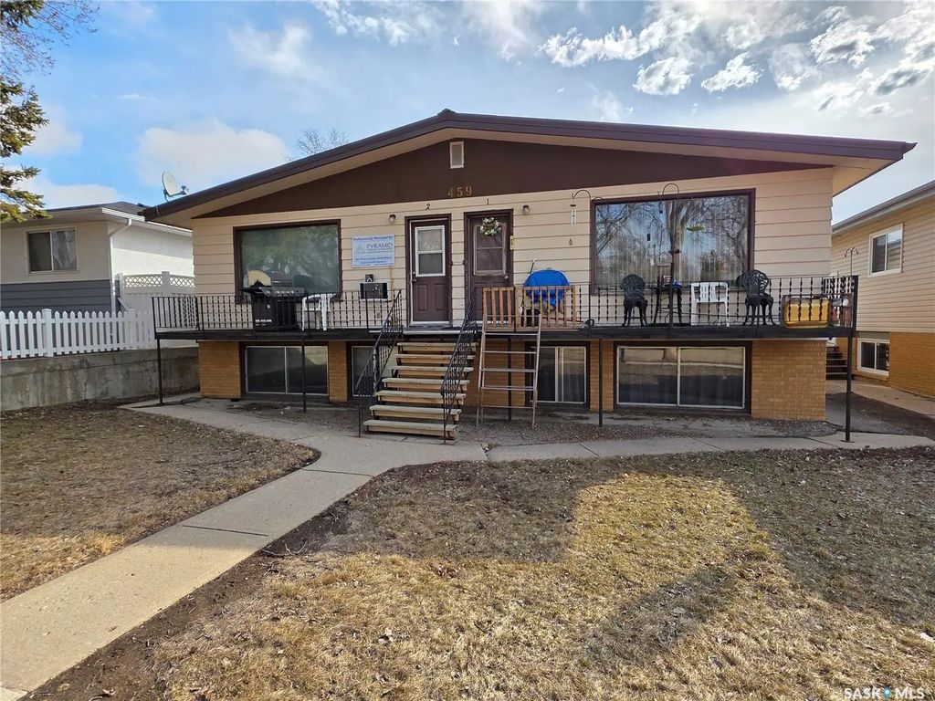 459 6th Avenue Nw, Swift Current