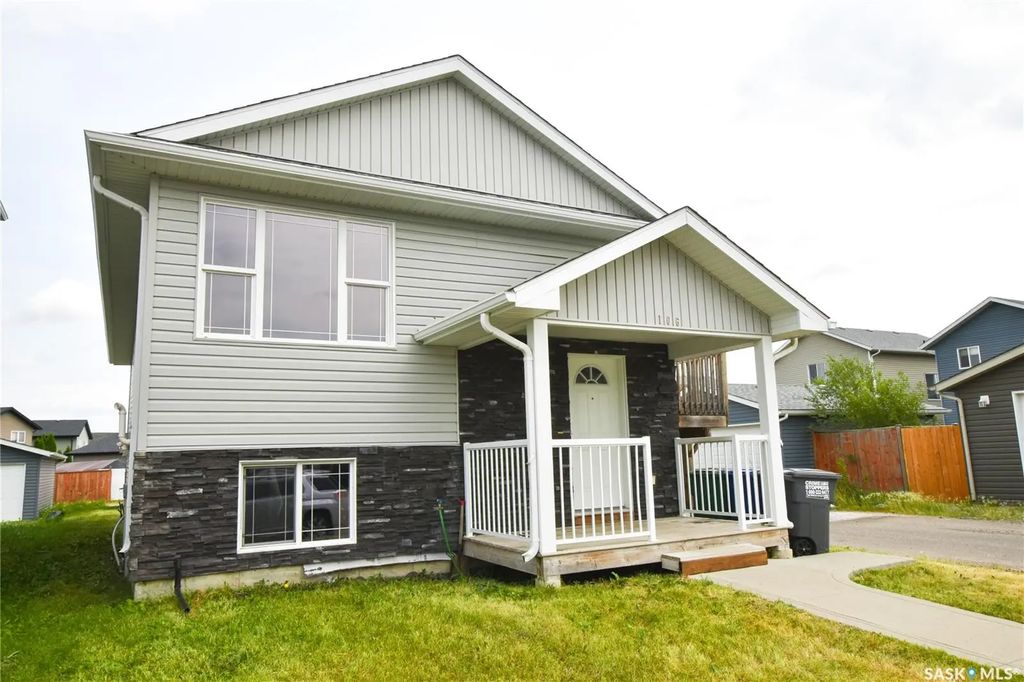 106 Geary Cres, Saskatoon