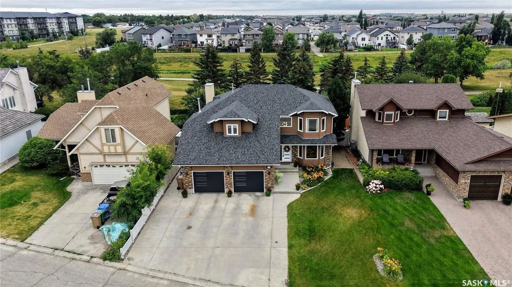 7551 Butler Bay, Regina